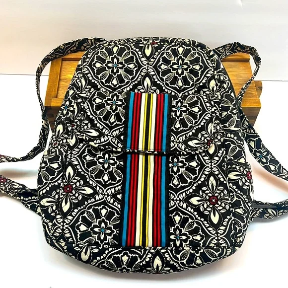 Vera Bradley Backpack - Picture 4 of 10